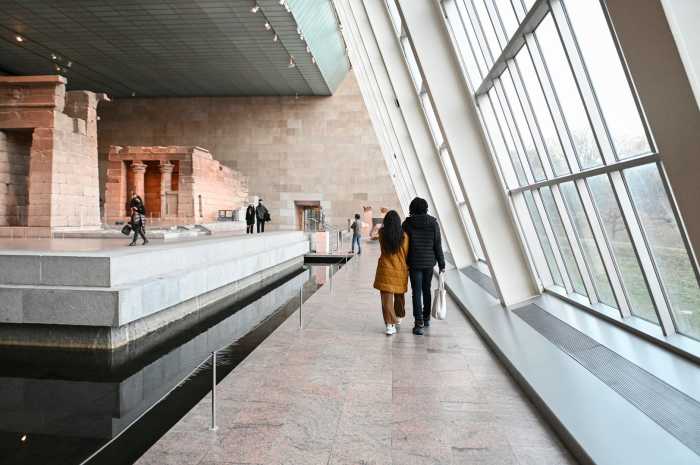 Every Friday and Saturday night, it’s Da