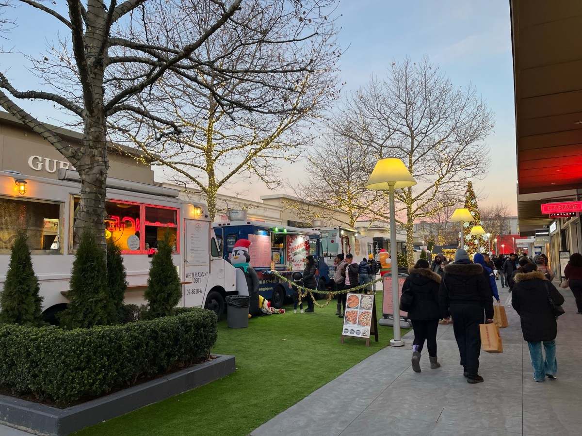 Holiday Food Truck Market at CCC