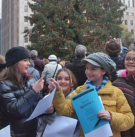 WA Christmas Family Cropped (S)