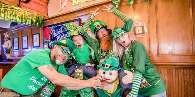 The Official Lucky’s St Patrick’s Day Bar Crawl – New York City