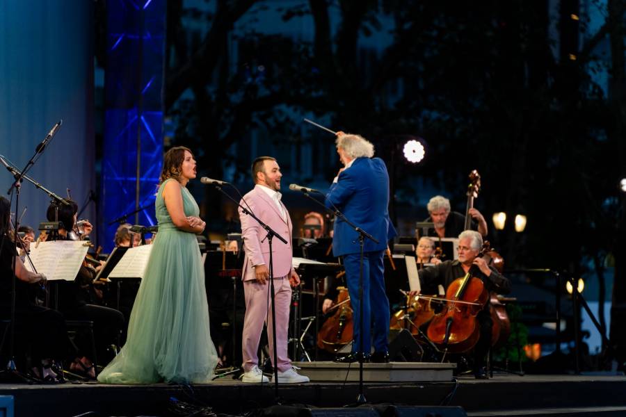 Bryant Park Picnic Performances New York City Opera Puccini