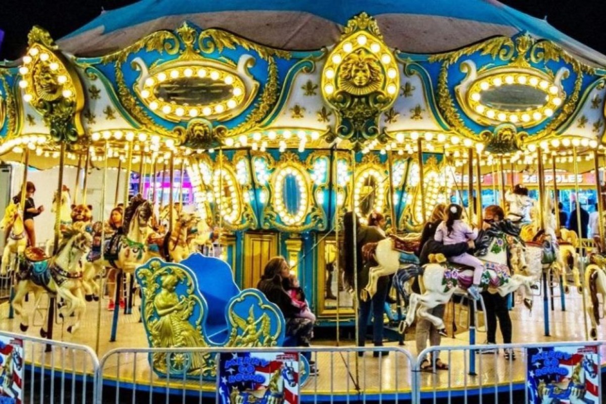 Dreamland – Carousel Grand 1200×800