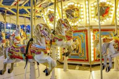 Dreamland – carousel1 1200×800