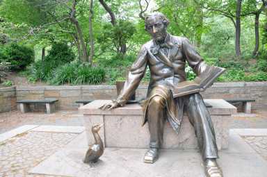 Hans Christian Andersen and the Ugly Duckling