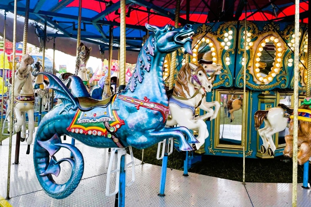 Dreamland – Carousel Grand2 1500×1000 reduced