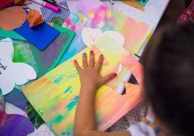wave-hill_Family-Art-Project-Paint-and-Fly-with-Monarch-Butterflies_credit-Joshua-Bright