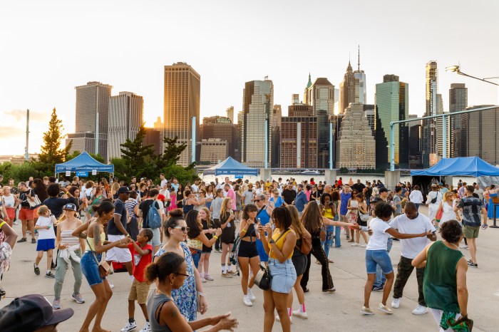 Join Brooklyn Bridge Park Conservancy fo