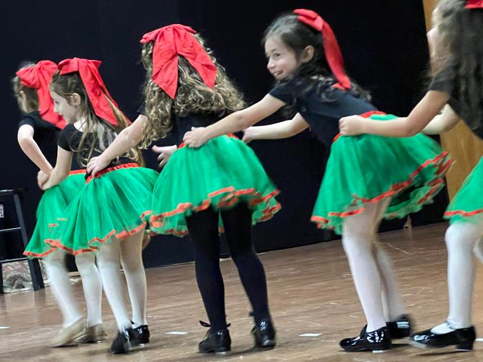 Kids Dance and art classes! Ballet, tap,