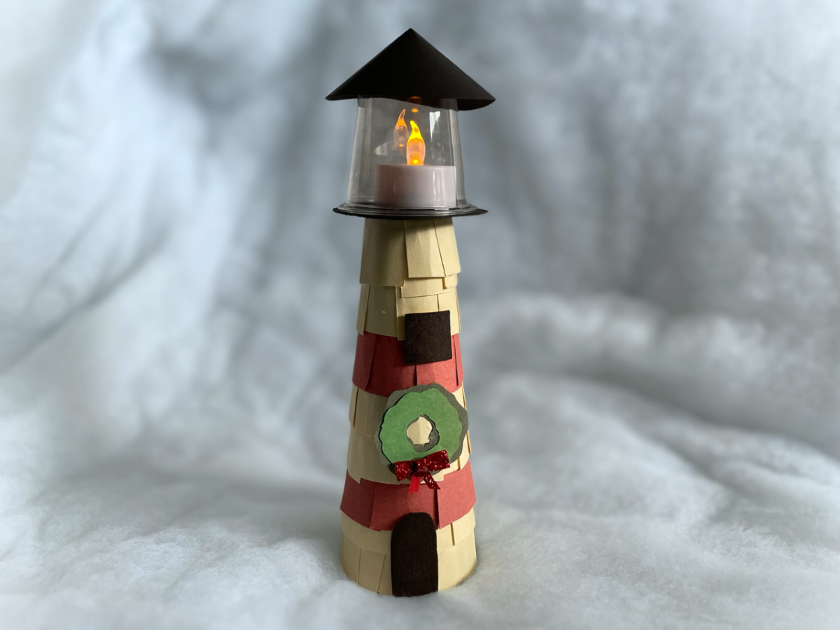 Photo – Festive Lighthouses