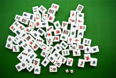 Mah jong pieces