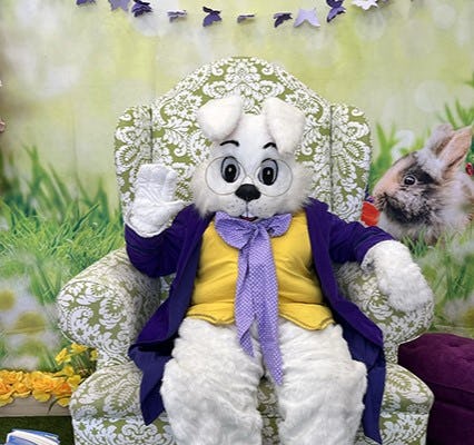 wf-calendar-Easter-Bunny-Photos-2025-03