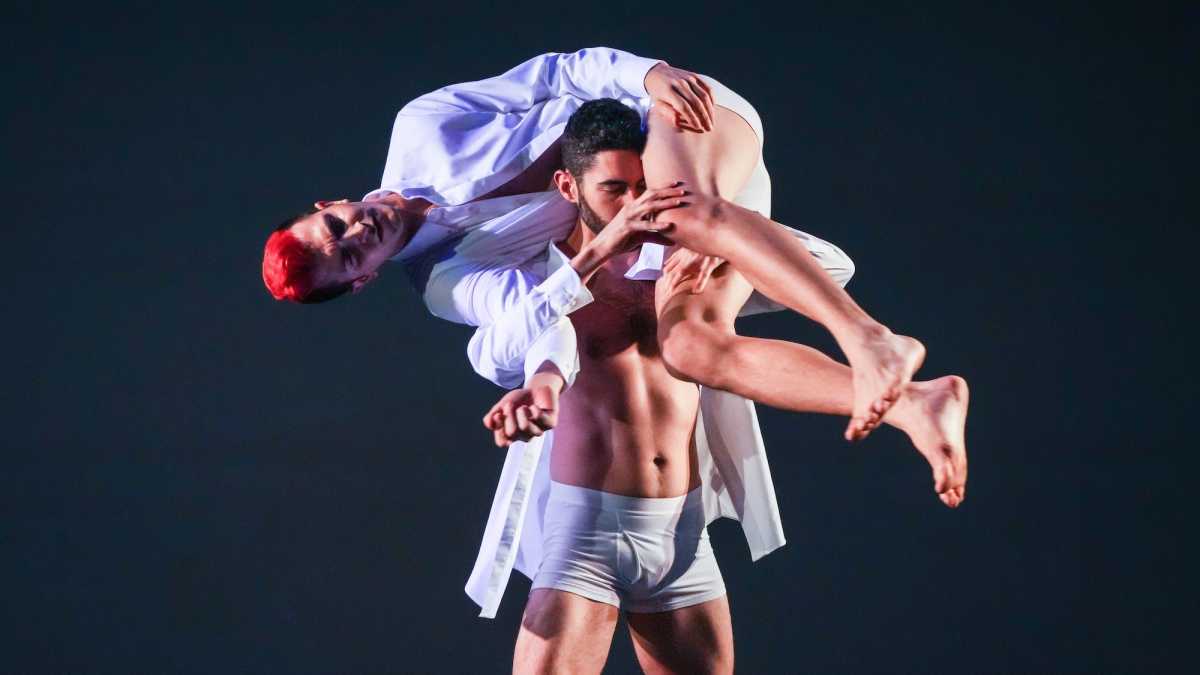 Keith_A._Thompson__danceTactics_performance_group_photo_by_Steven_Pisano_1000