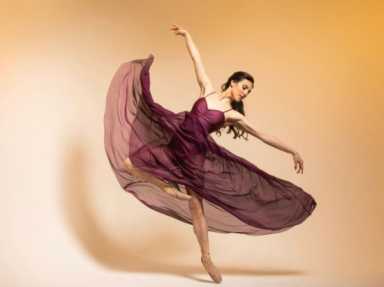 tiler-peck-hamptons-550×412