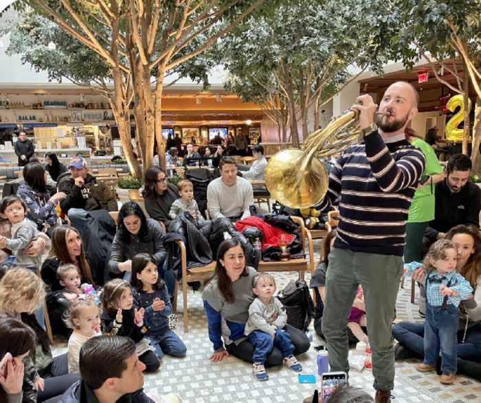 The amazing French horn quartet, Metropo