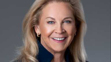 Kelly Murphy Headshot