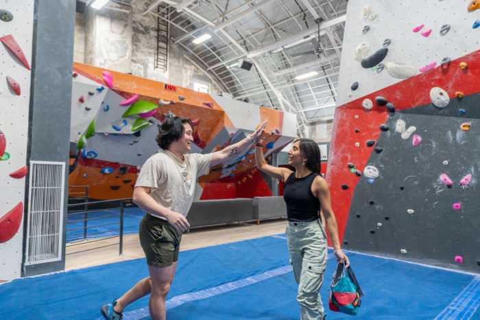 Climb for free all day long at Movement