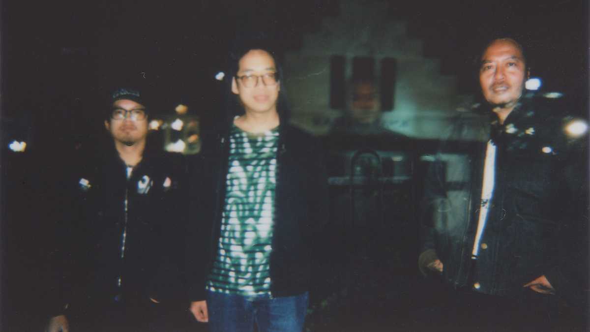 MANAS trio w ghost_instax_color_Barry Weisblat_72 (1)