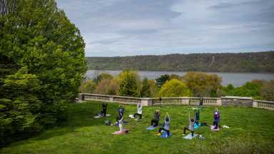 wave-hill_Yoga-in-the-Garden_credit-Joshua-Bright_md