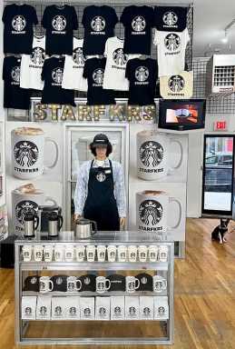 4. STRFKRS Starfuckers Picture