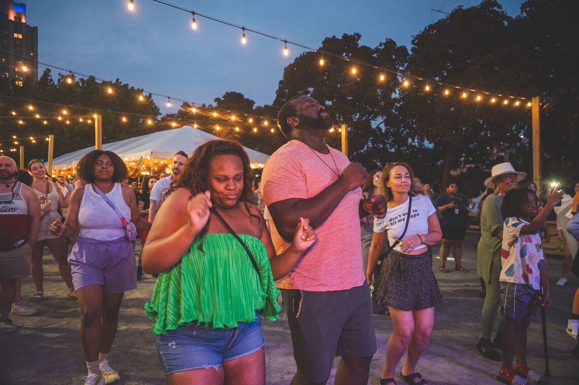 Spruce Street Harbor Dancing