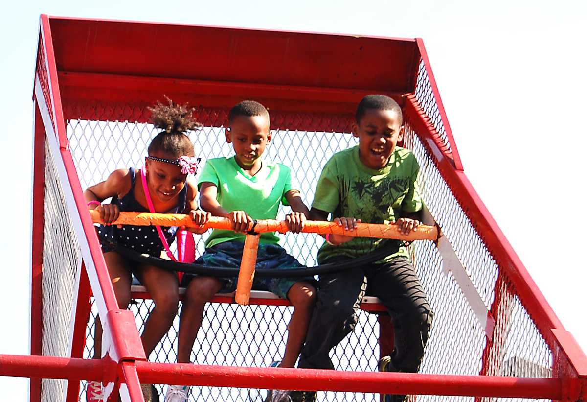FABID_2014 Fair Ride King Kong ADG PR (1)