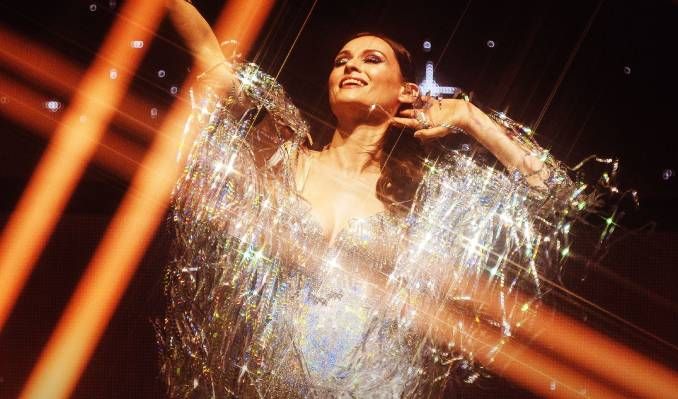 sophie-ellis-bextor_10-17-24_19_67110c14bcec3-cDIJoA.tmp_