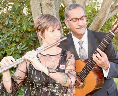 SERENADE DUO 2