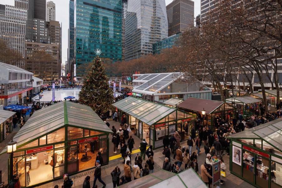 Winter-Village_Bryant-Park_2024-12-19_Colin-Miller_133_(1)-900×601