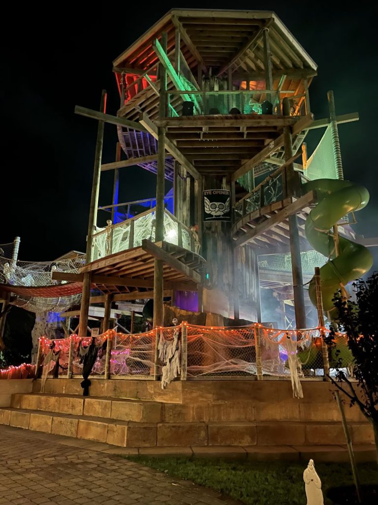 SMALL-Haunted-Tree-House–768×1024