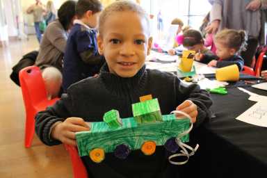 12142025_sunday family funday train crafts