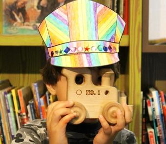 123025_train tales and crafts