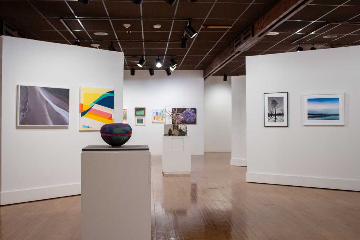 CommonGroundGalleriesPhotoListings