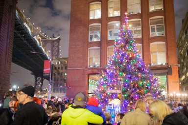 bf-calendar-DUMBO-Annual-Holiday-Tree-Lighting-Photo-Hassan-Mokaddam-2025-12