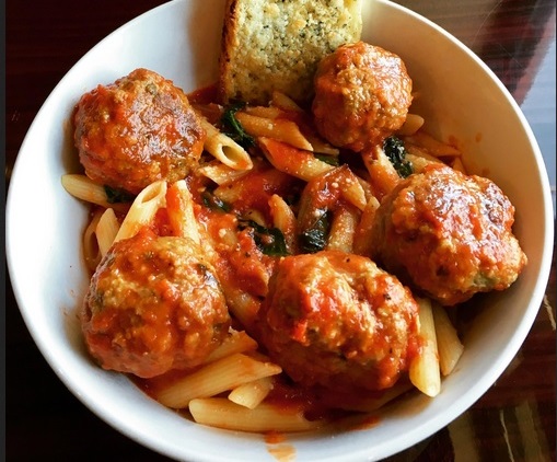 maroni penne horizontal