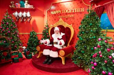 11.19.25_Bloomingdales_Windows_058