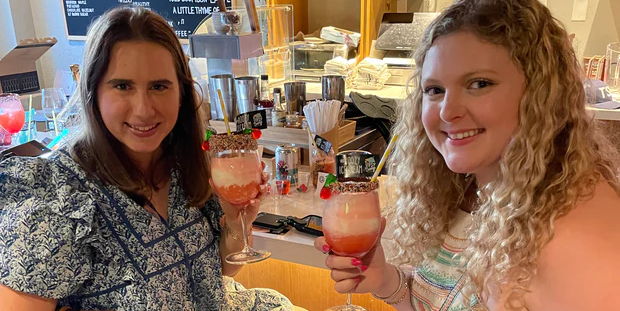 #SundaeFunday! Learn to make Tipsy Scoop