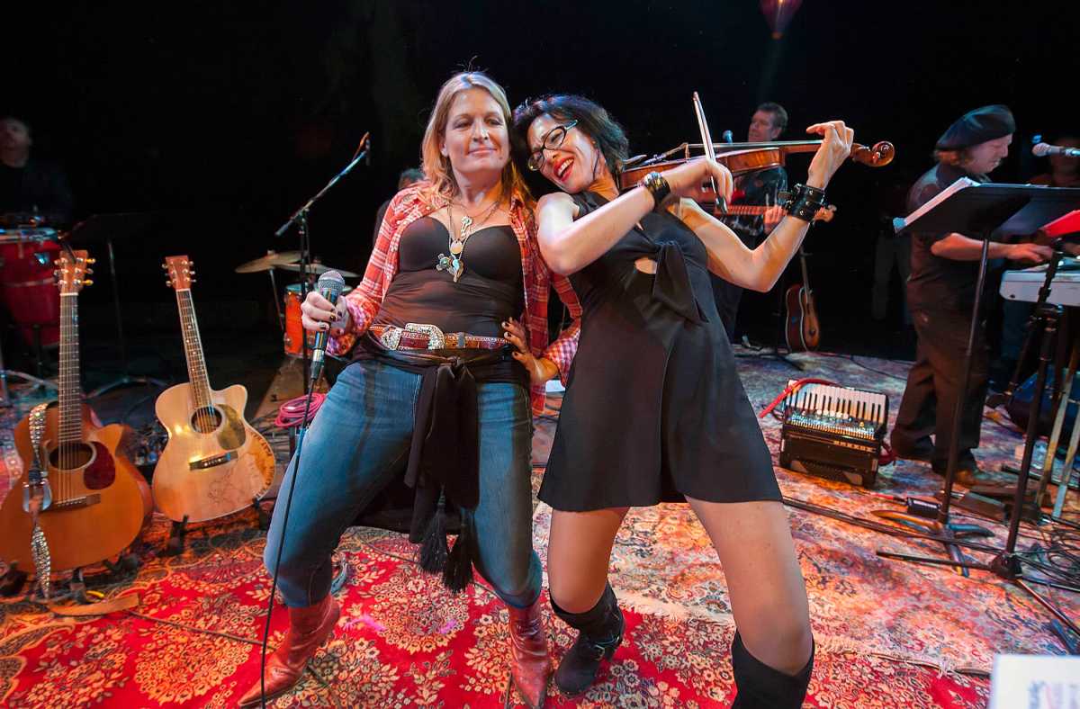 Heller_Nancy-Atlas-Randi-Fishenfeld-at-BST-1-2-16_9556