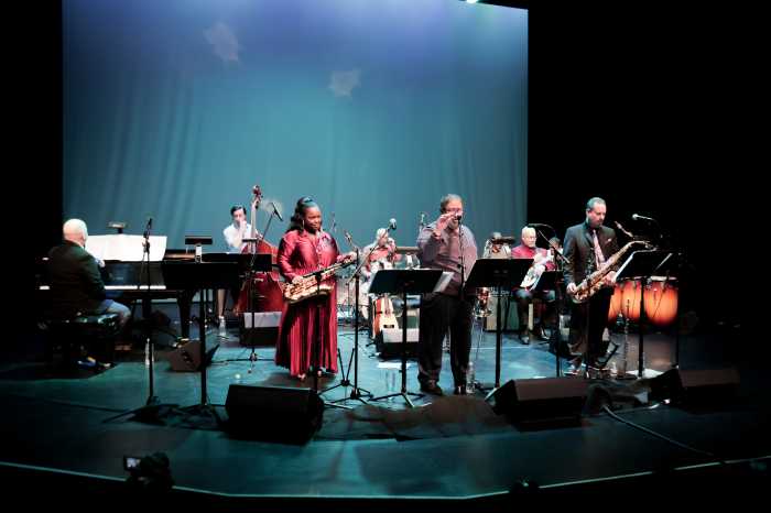 Holiday Jazz & Latin Jazz Parranda r