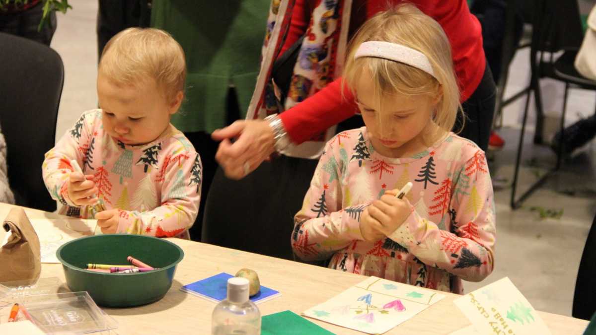 Winter Crafts & Storytime credit Winter-Wonder_Credit-Manika-Tolentino-117