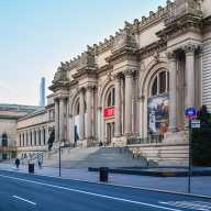 The Metropolitan Museum of Art stretches