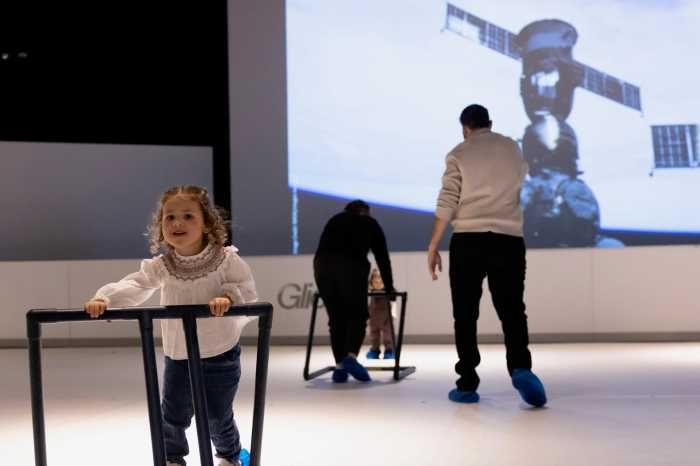 “Space Glide”, an immersive