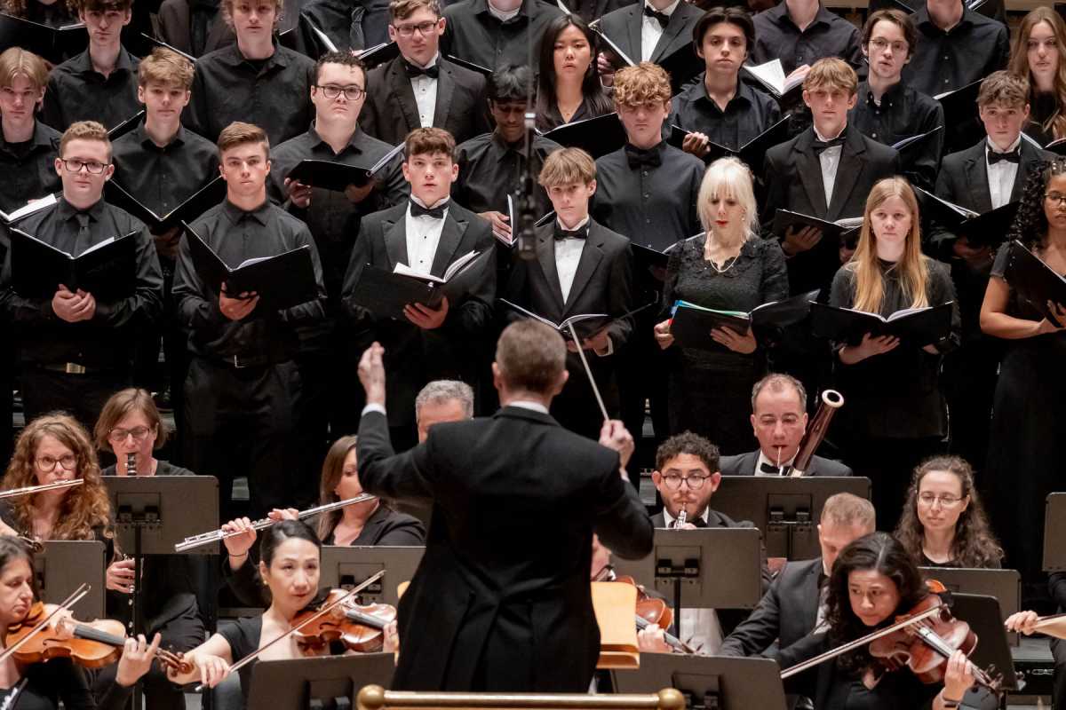 0002_VIOLAGOphoto_8970_01f84d