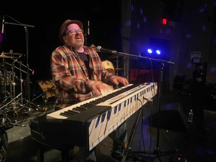 Jack Licitra will perform LIVE music at