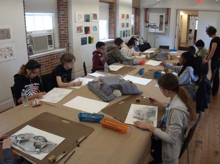 Join every afternoon for art and craft-b