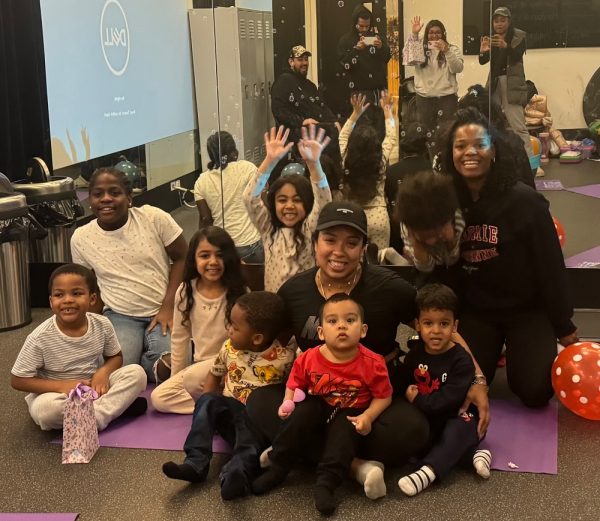 A sensory- friendly group play date desi