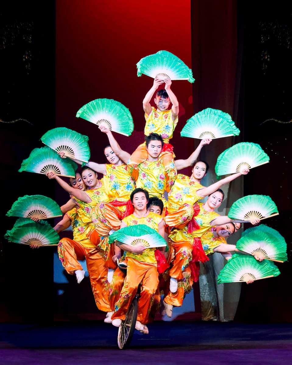 qf-calendar-The-Peking-Acrobats-2026-03